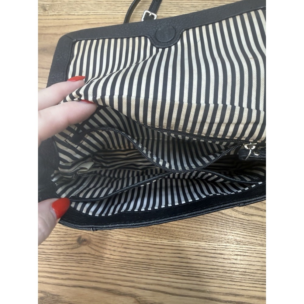 KATE SPADE New York Cobble Hill Black Pebbled Leather Expandable Crossbody Purse - Picture 5 of 14
